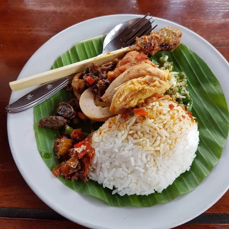 Ibu Mangku's Kedewatan Chicken Rice Stall - Gallery 3