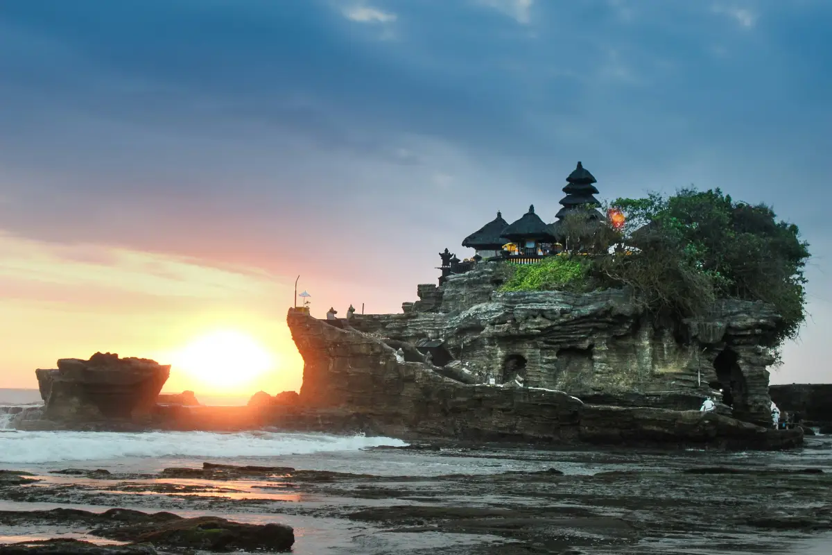 Tour Bedugul & Tanah Lot